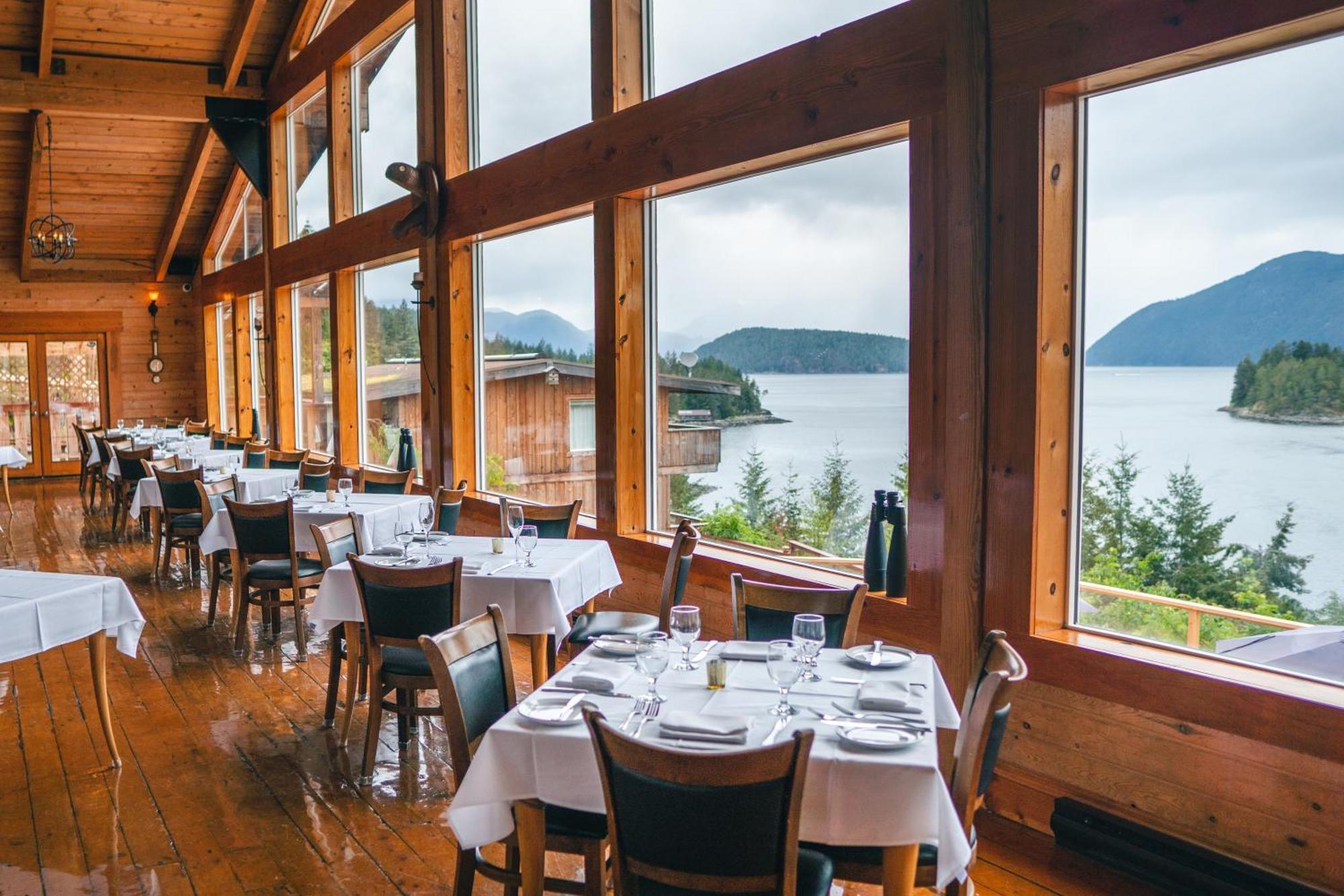 West Coast Wilderness Lodge Egmont Экстерьер фото